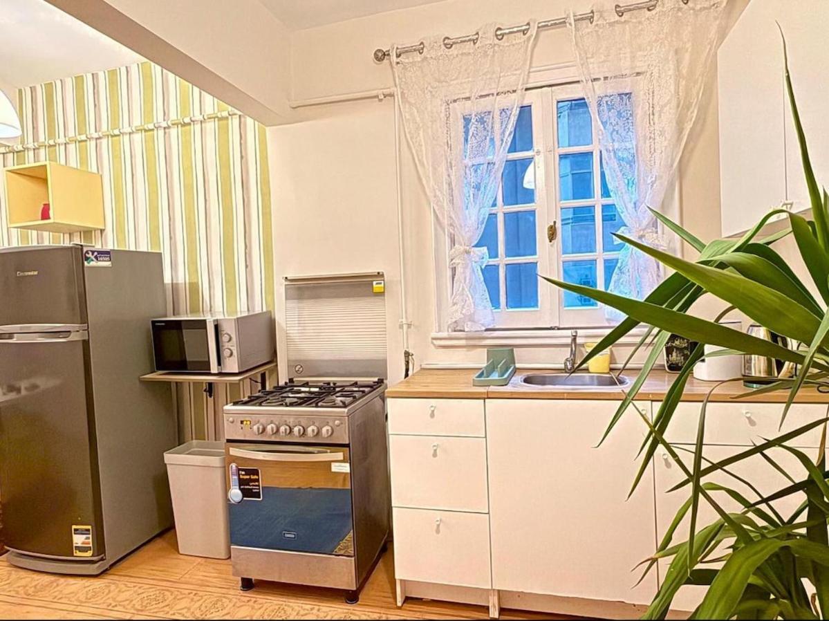 Vibrant Unique Stay - El Zamalek Apartment Cairo